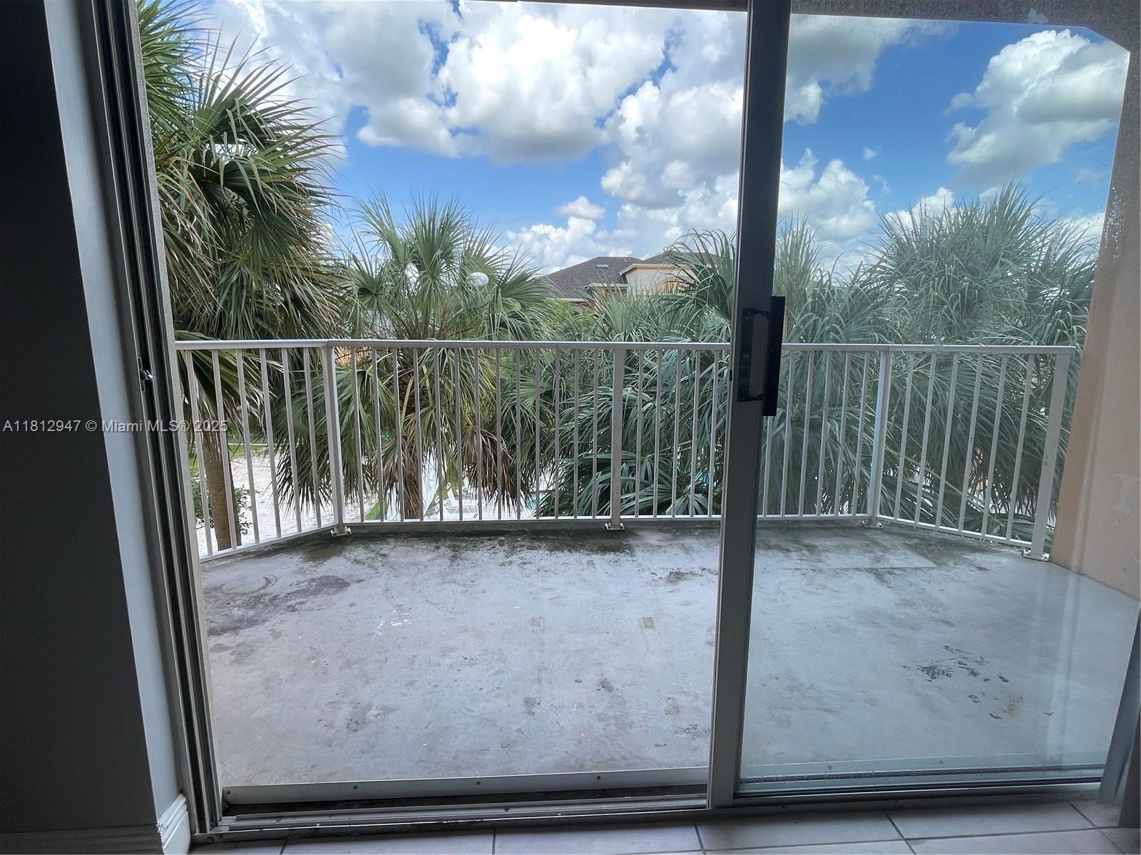 COURTYARDS AT DAVIE CONDO - Residential Lease