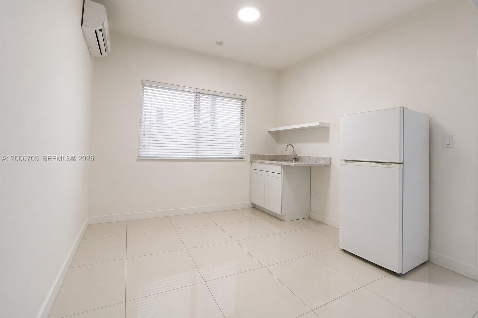 VITRAN AT NARANJA ESTATES - Residential