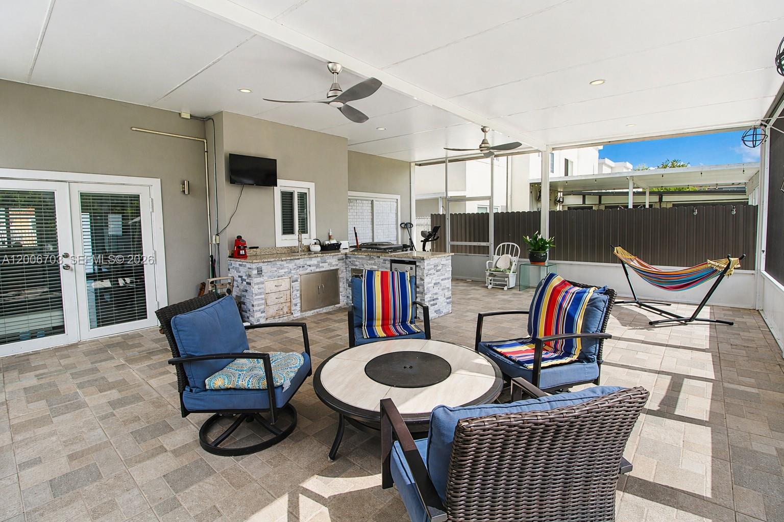 VITRAN AT NARANJA ESTATES - Residential