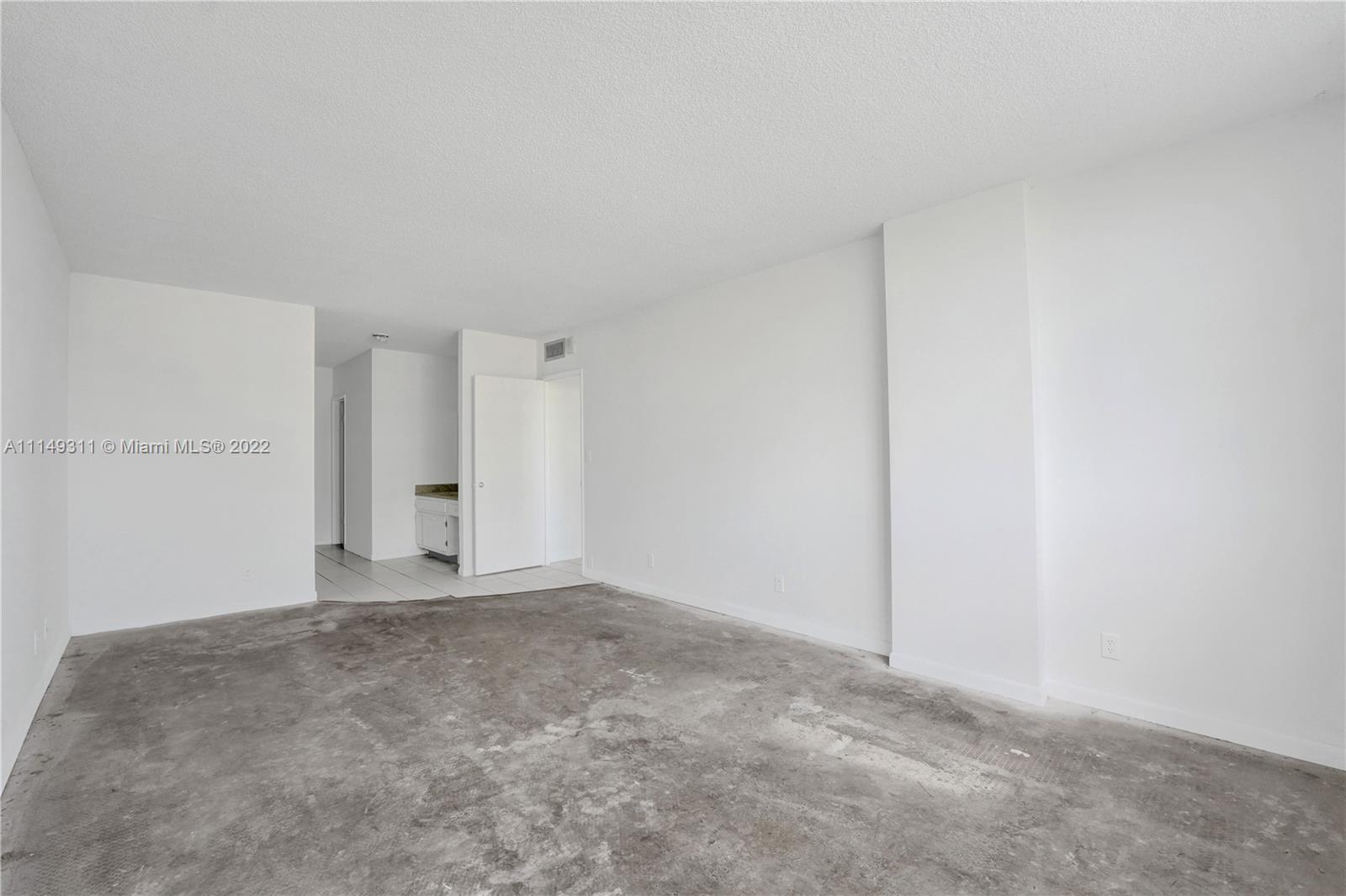 HILLCREST EAST 22 - Residential