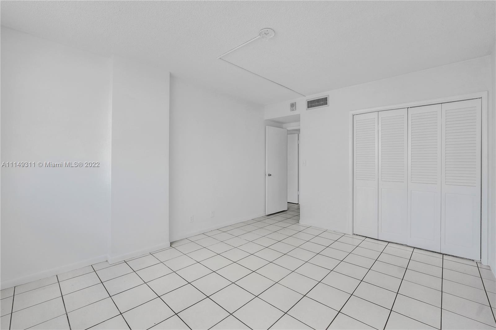 HILLCREST EAST 22 - Residential