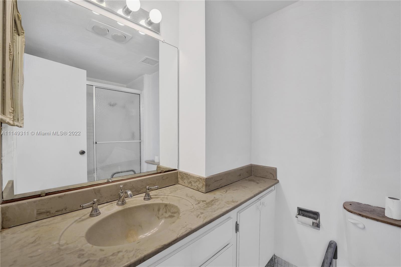 HILLCREST EAST 22 - Residential