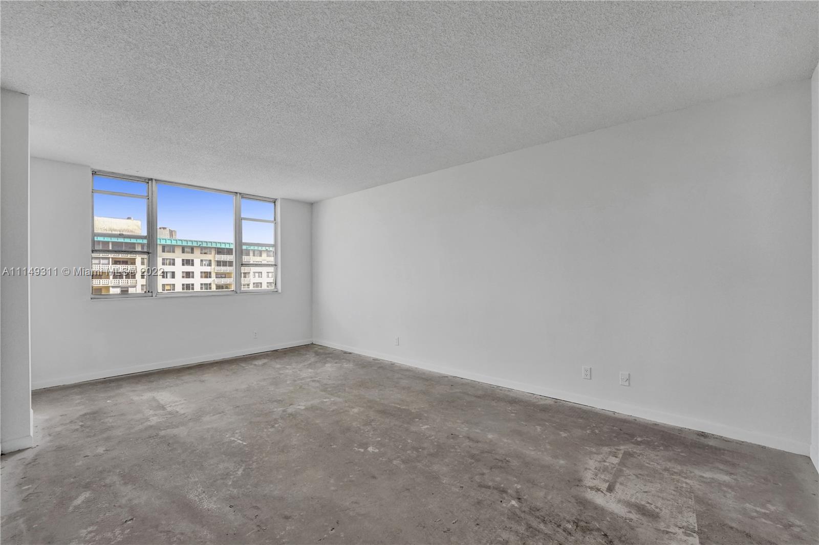 HILLCREST EAST 22 - Residential