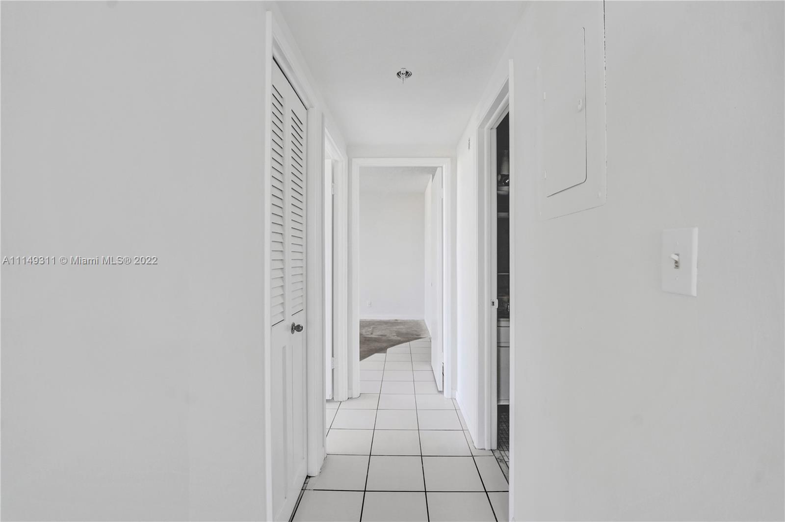 HILLCREST EAST 22 - Residential