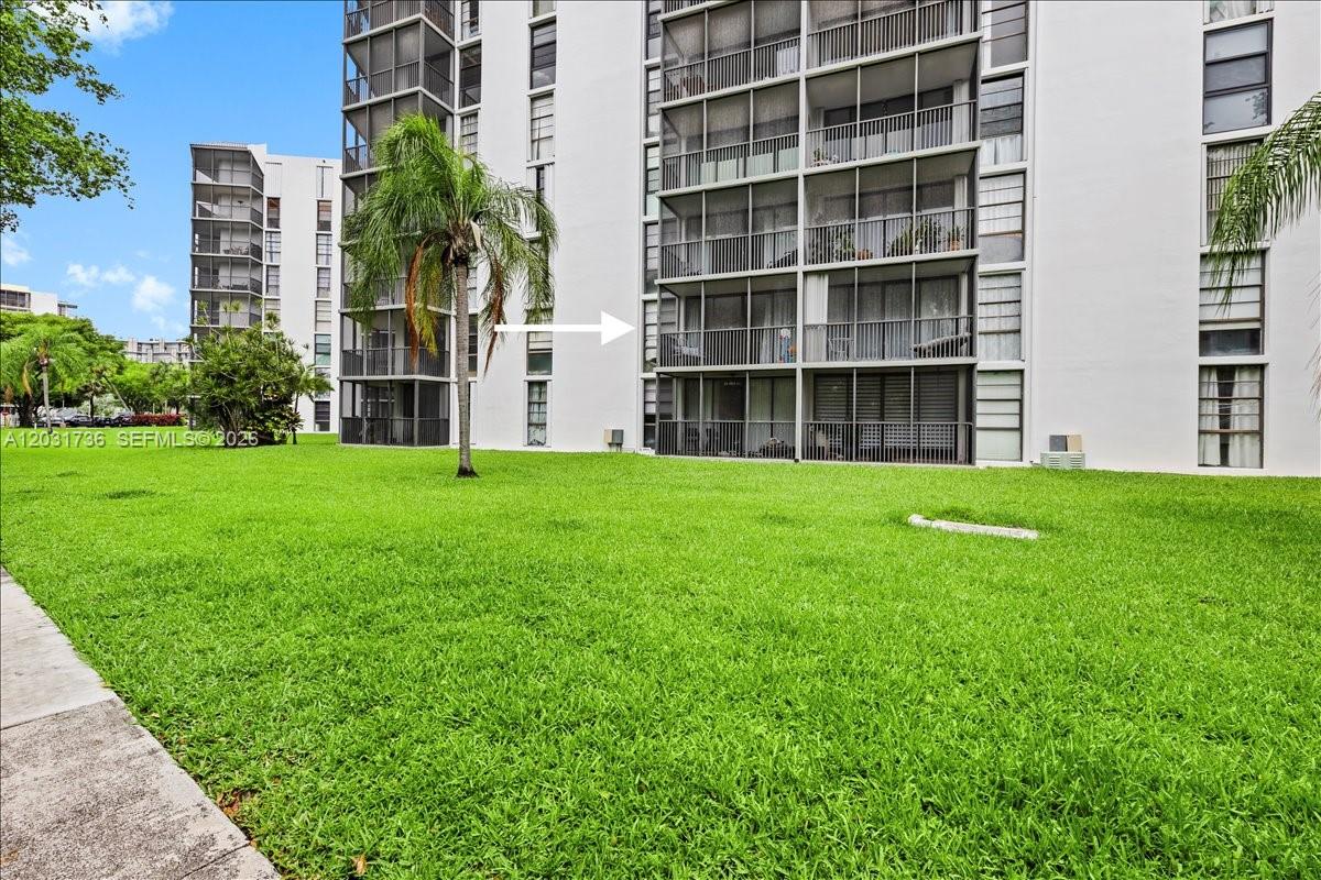 3101 N Country Club Dr 209