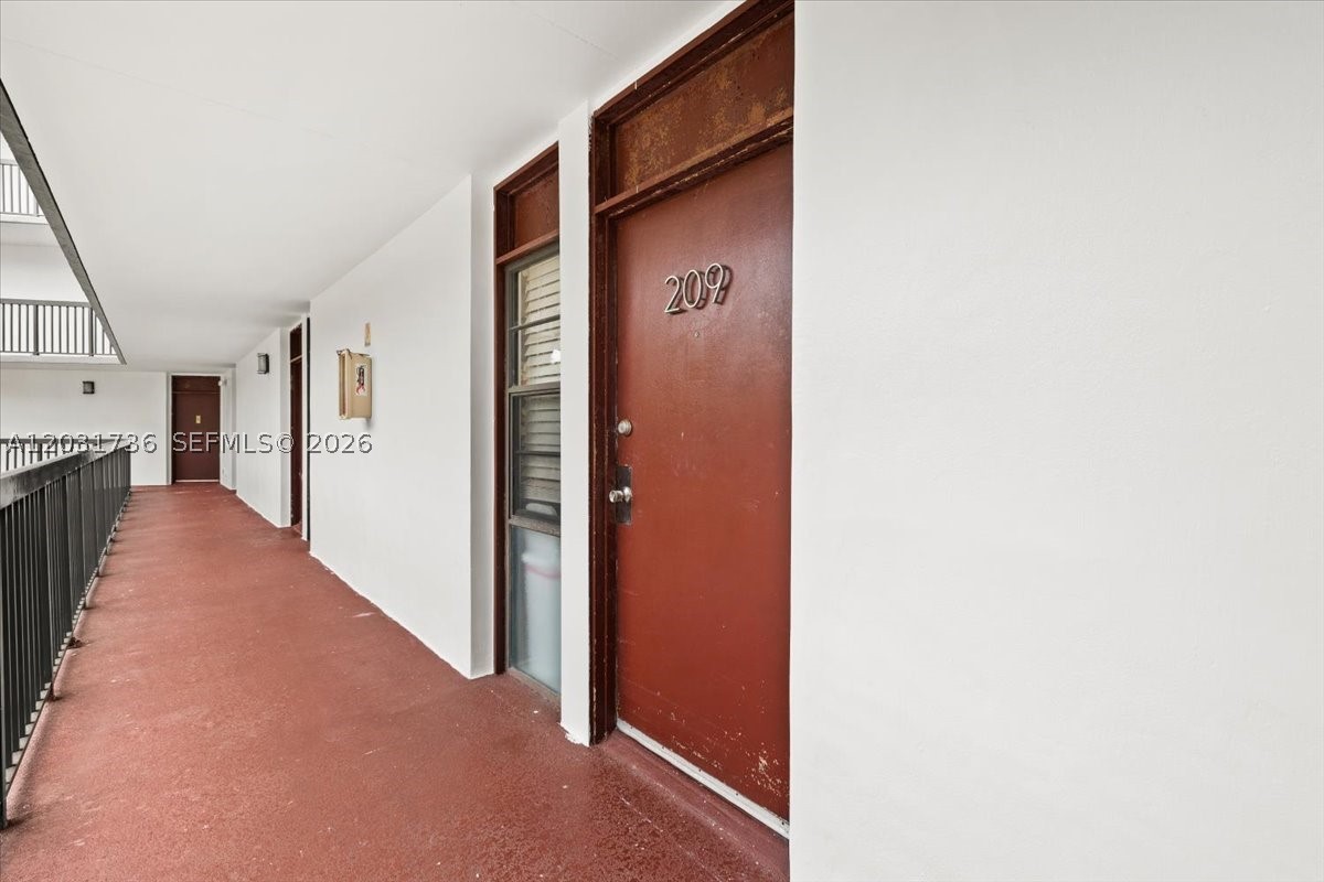 3101 N Country Club Dr 209