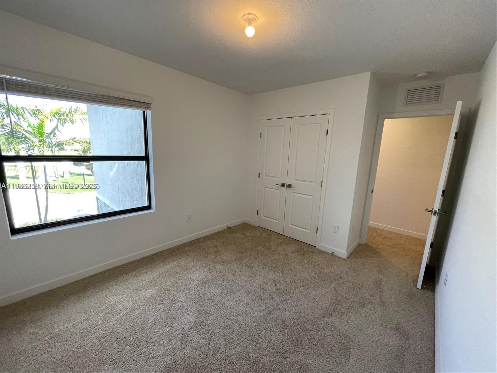 VILLAGE PARK AT DEERFIELD - Residential Lease