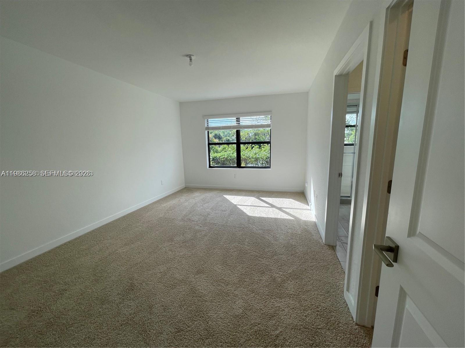 VILLAGE PARK AT DEERFIELD - Residential Lease