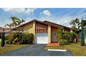 955 NW 106th Ave Cir