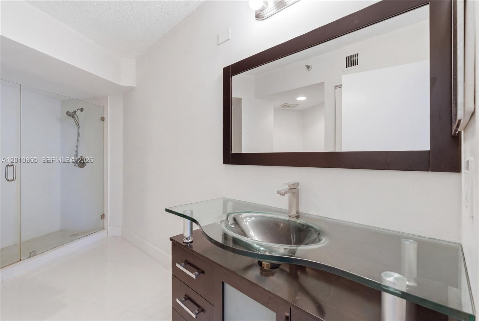 MYSTIC POINTE CONDO NO TW - Residential