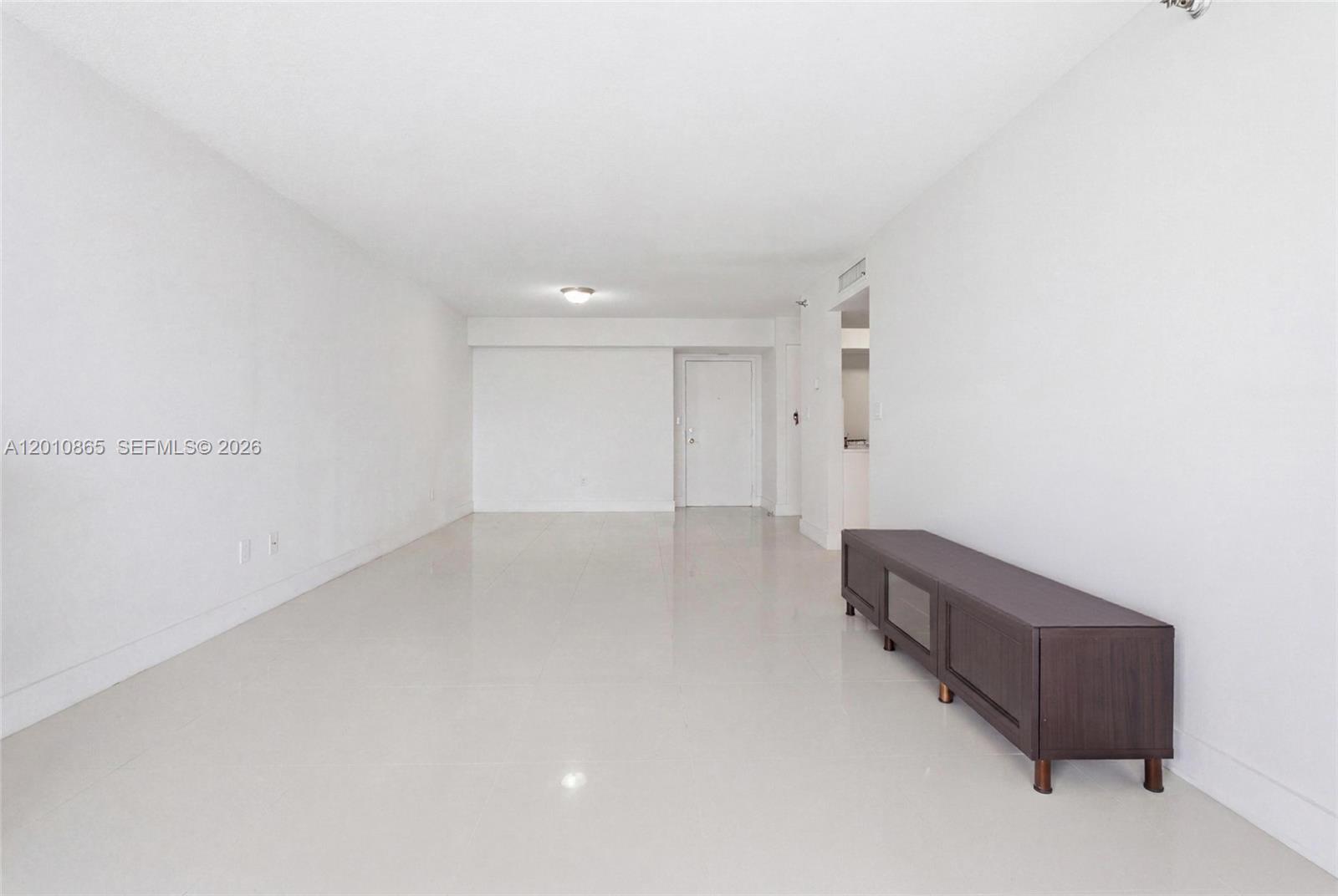 MYSTIC POINTE CONDO NO TW - Residential
