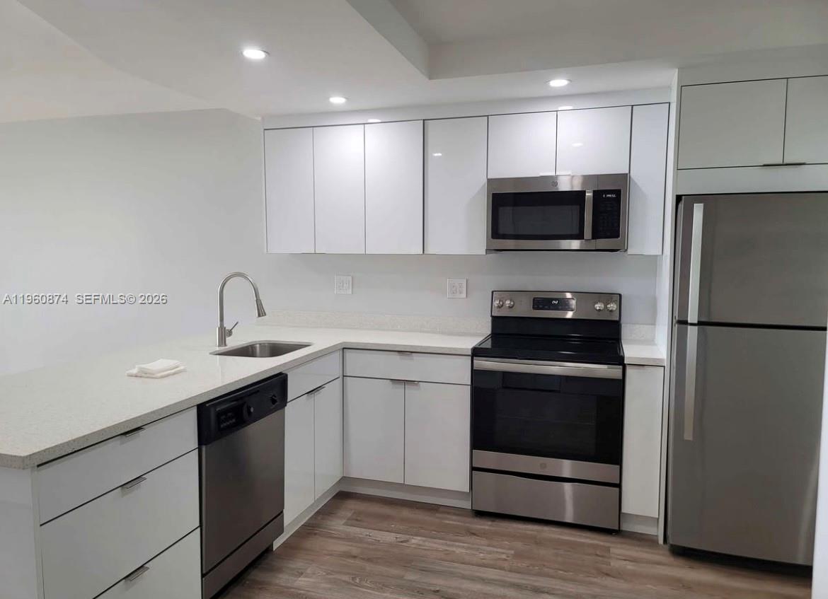 1680 NE 191st St 410-2