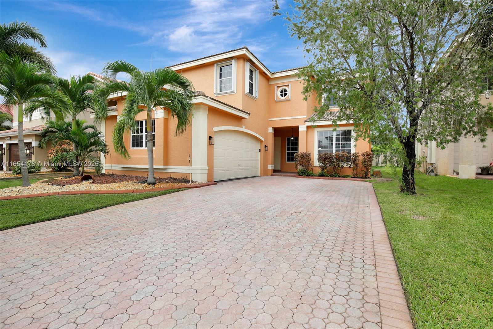 Property for Sale at 15421 Sw 18th St, Miramar, Broward County, Florida - Bedrooms: 5 
Bathrooms: 4  - $890,000