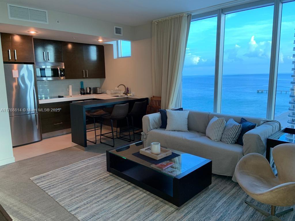 17315 Collins Ave 2105, Sunny Isles Beach, Miami-Dade County, Florida - 2 Bedrooms  
2 Bathrooms - 