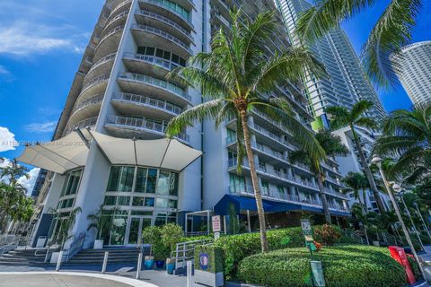 690 SW 1st Ct 2032 Miami FL 33130