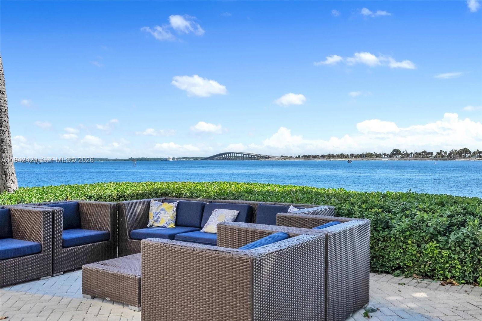 BRICKELL TOWNHOUSE CONDO - Residential