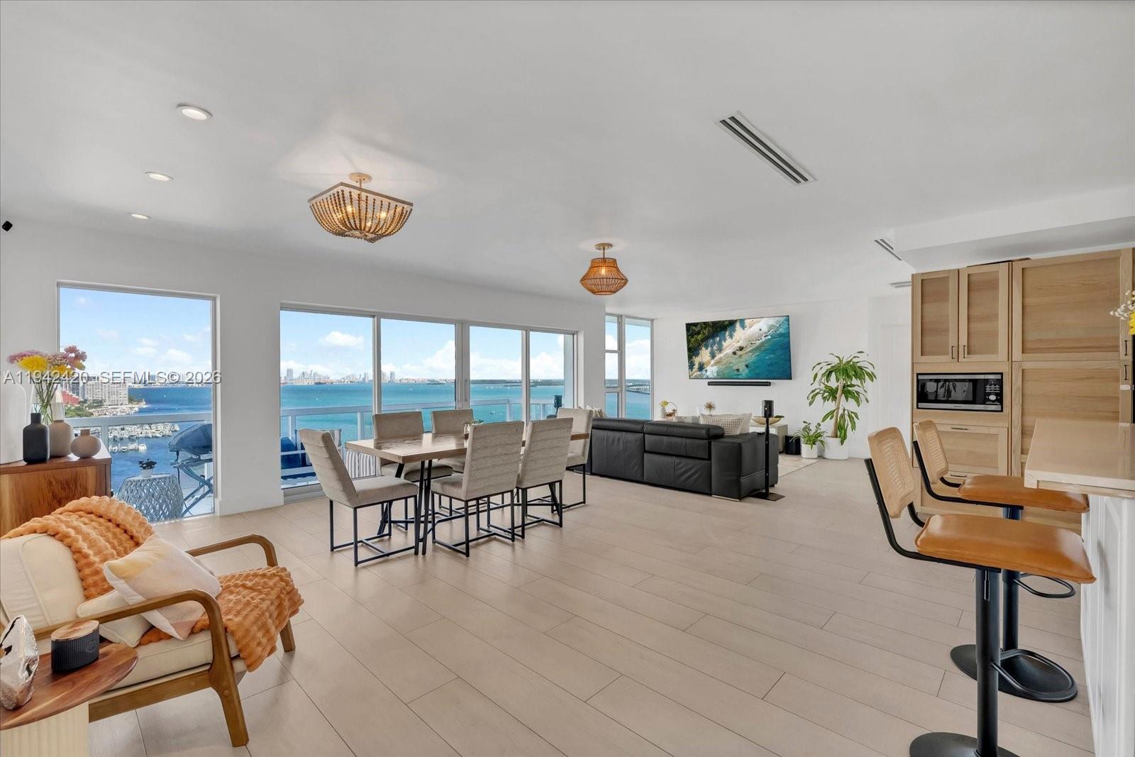 BRICKELL TOWNHOUSE CONDO - Residential