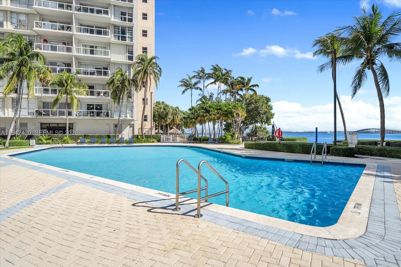 BRICKELL TOWNHOUSE CONDO - Residential