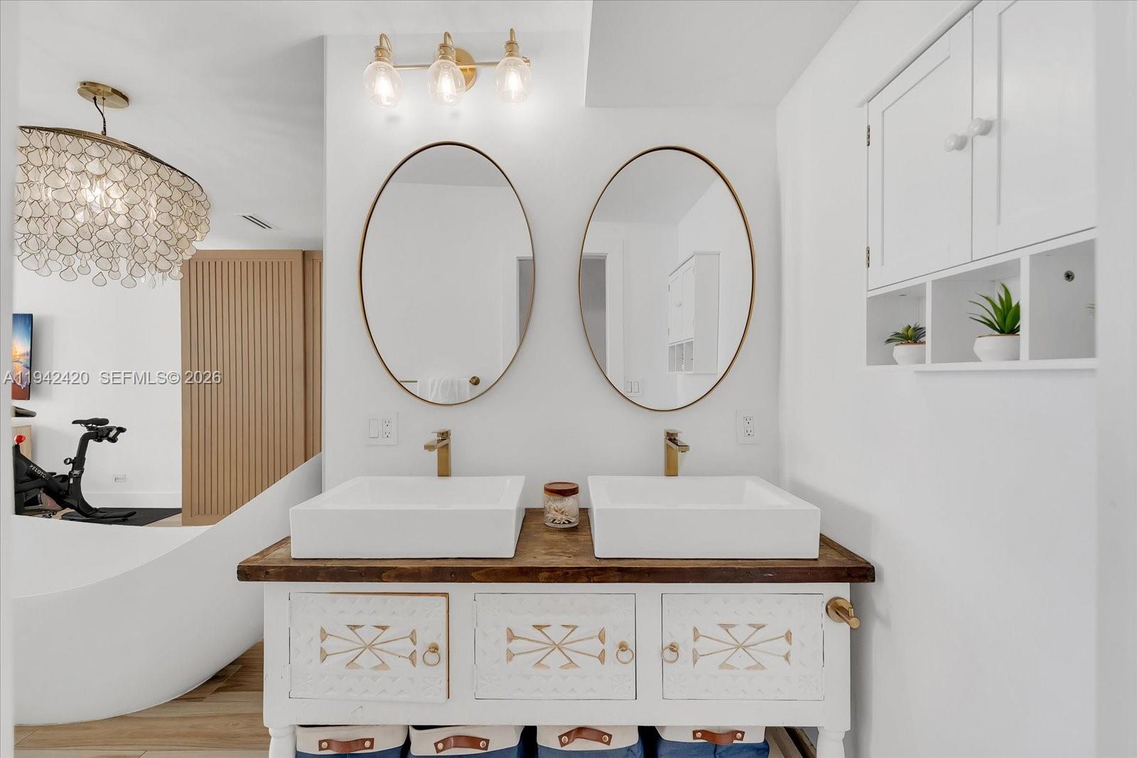 BRICKELL TOWNHOUSE CONDO - Residential