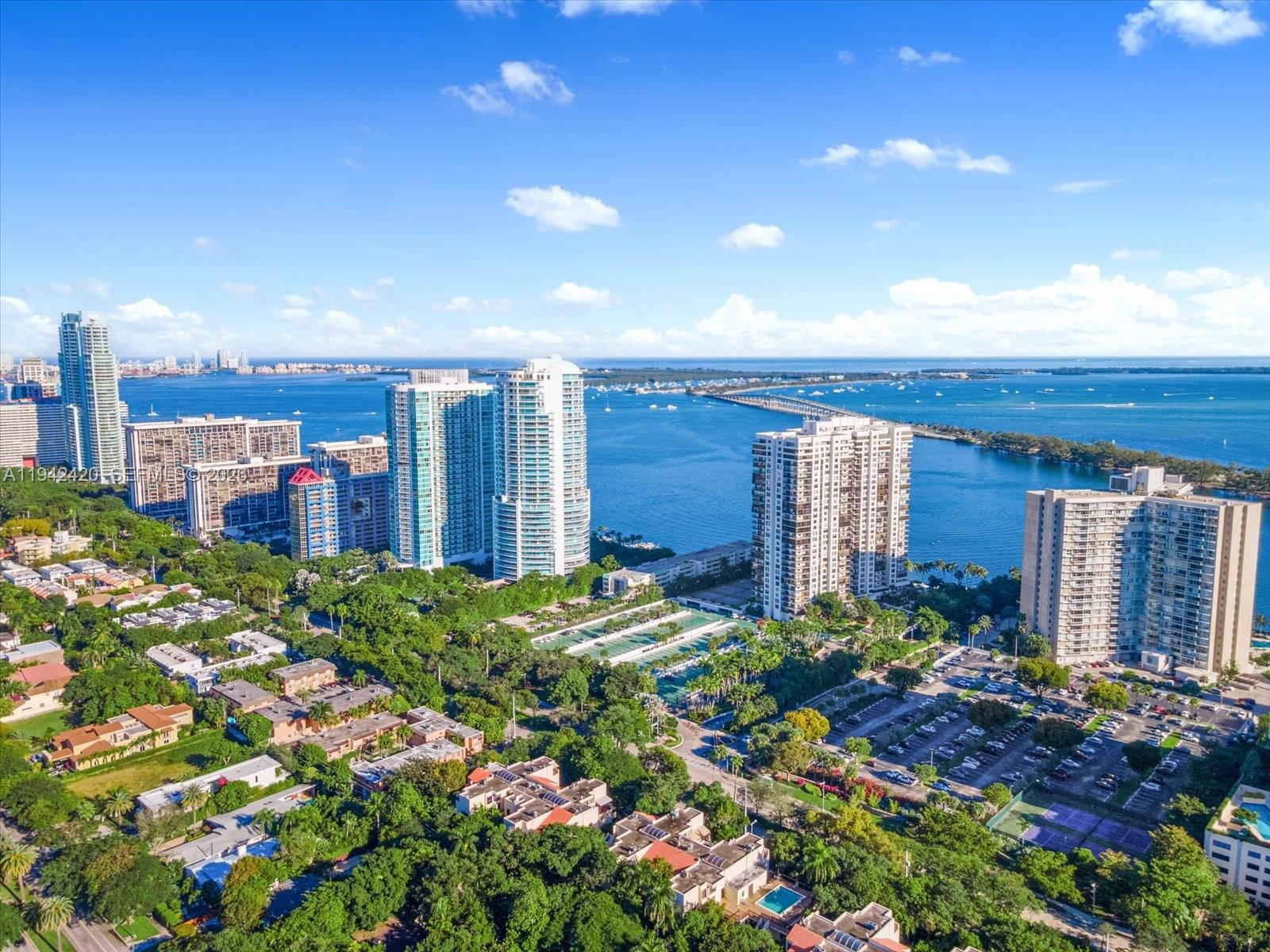 BRICKELL TOWNHOUSE CONDO - Residential