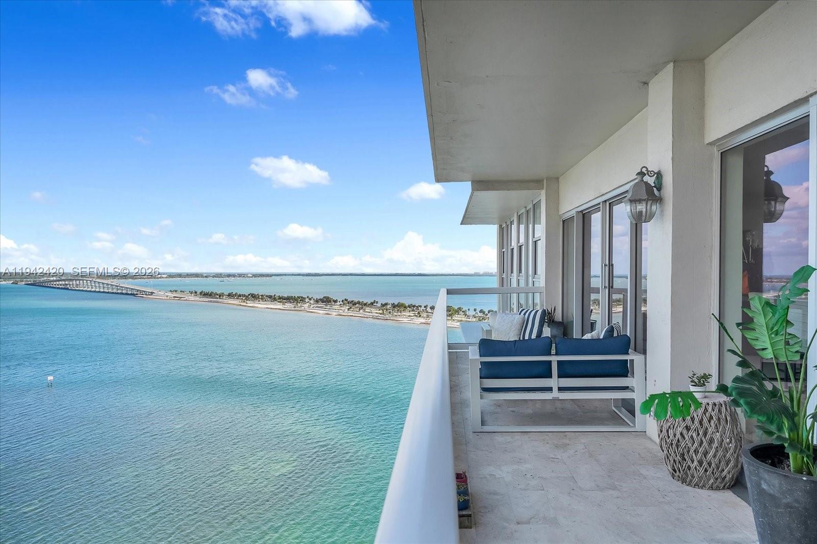 BRICKELL TOWNHOUSE CONDO - Residential