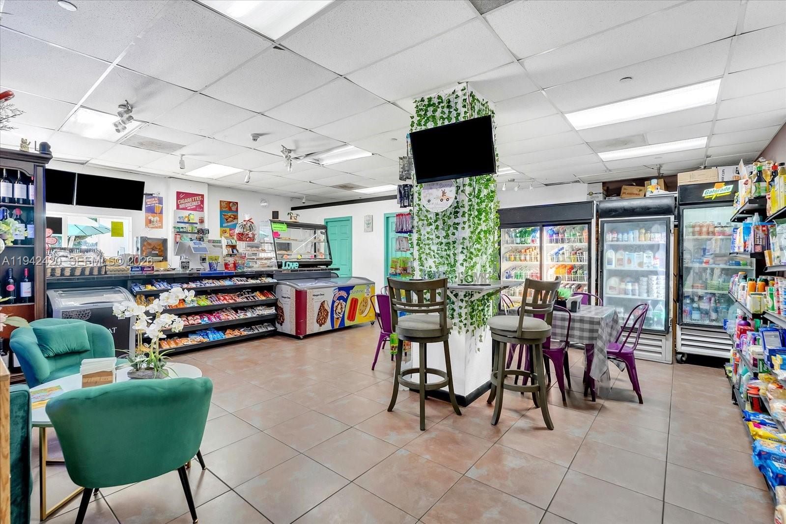 BRICKELL TOWNHOUSE CONDO - Residential