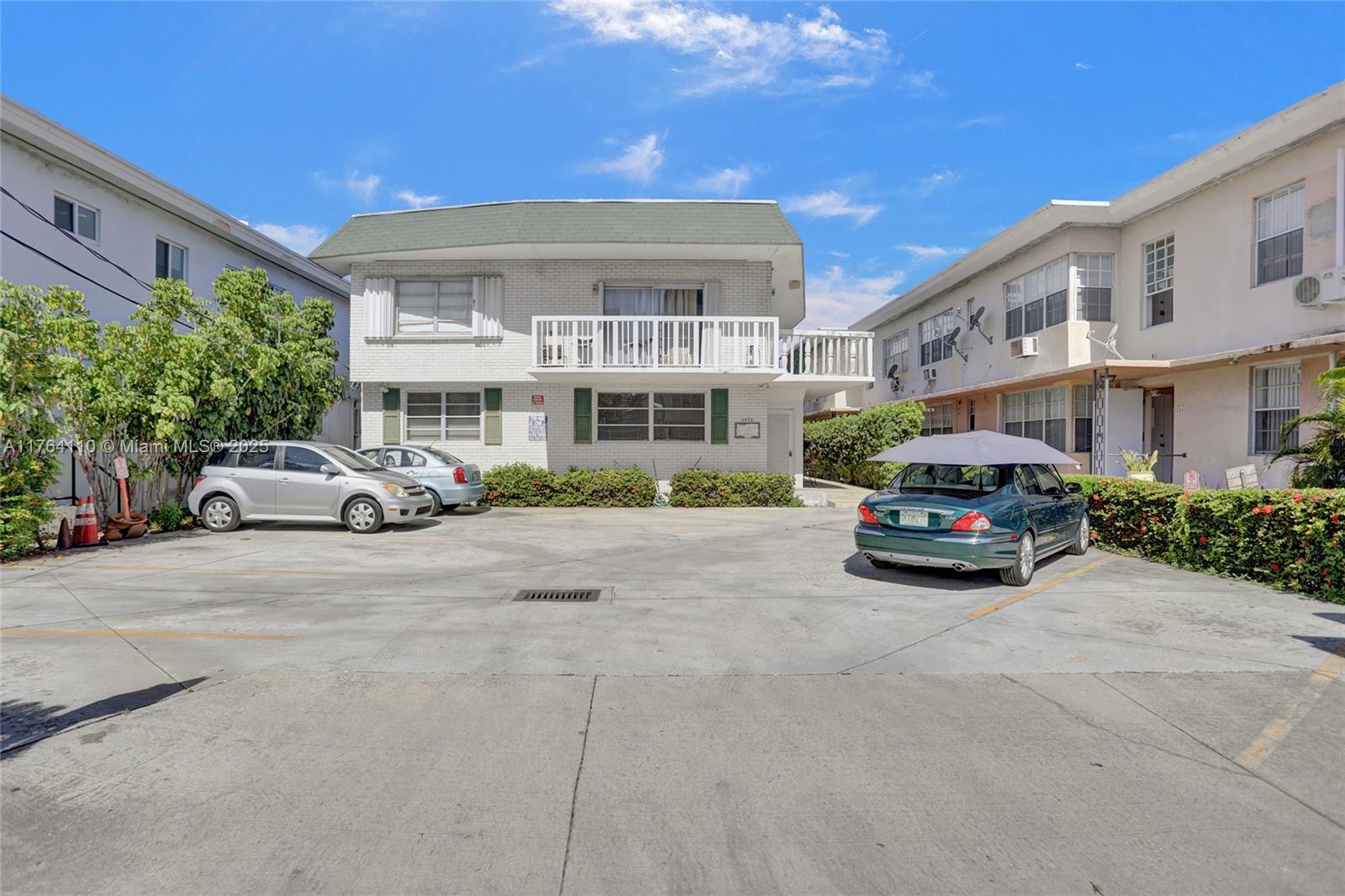 CARILLON CONDO - Residential