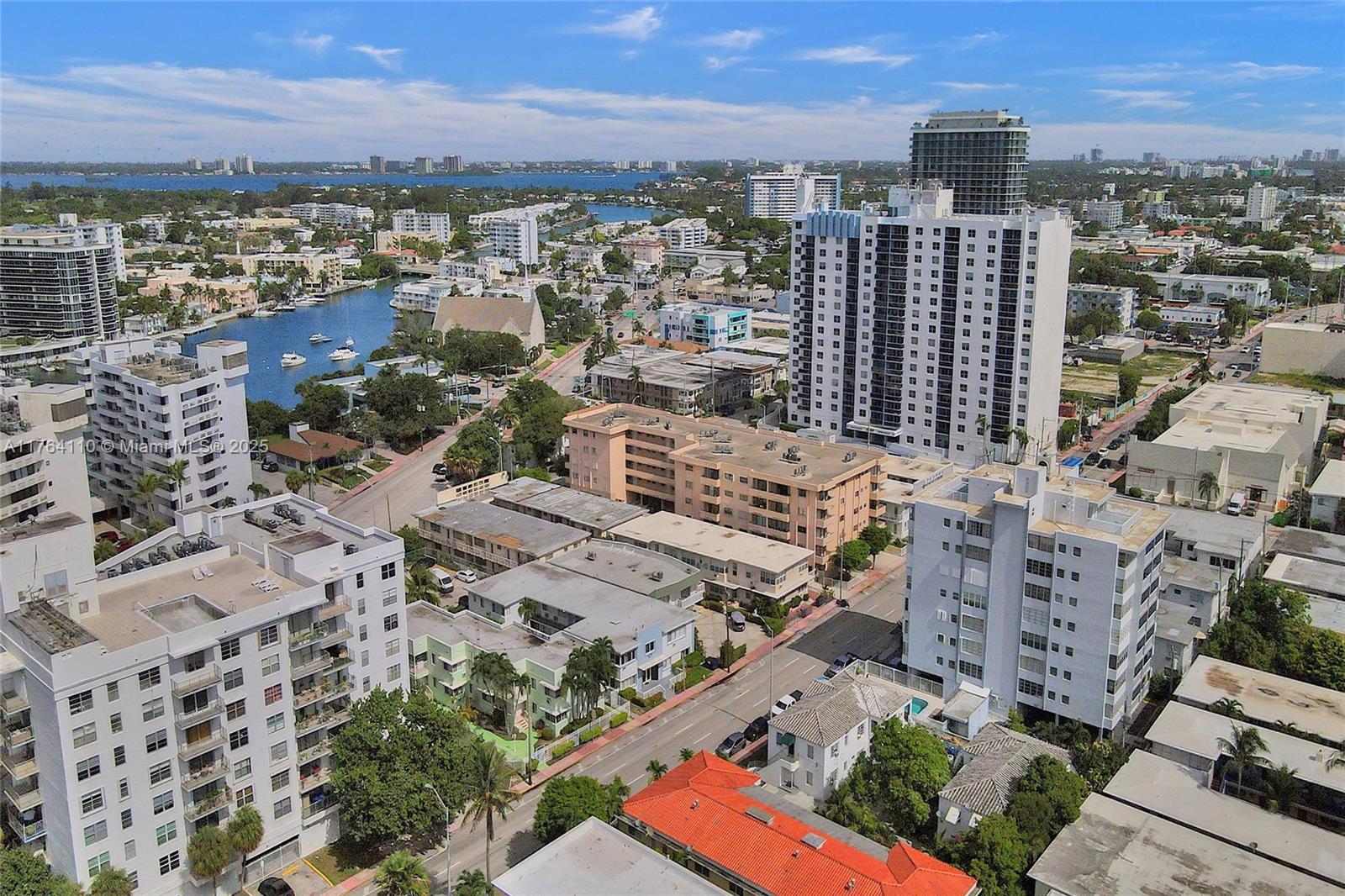 CARILLON CONDO - Residential