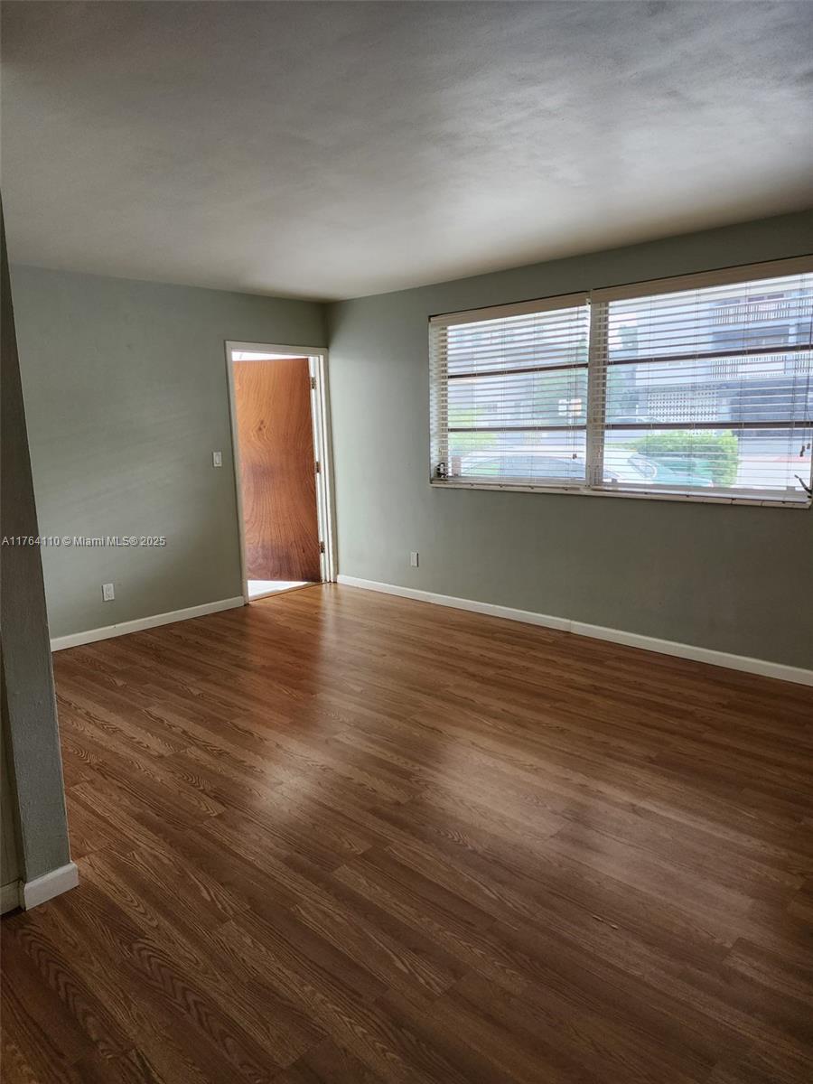 CARILLON CONDO - Residential