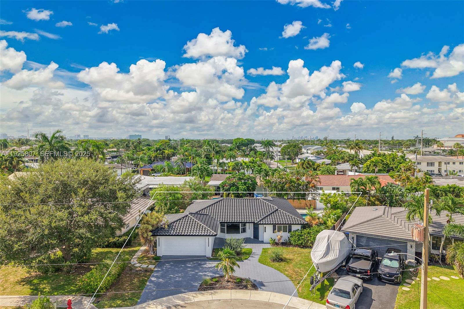 LA BELLE HARBOR - Residential