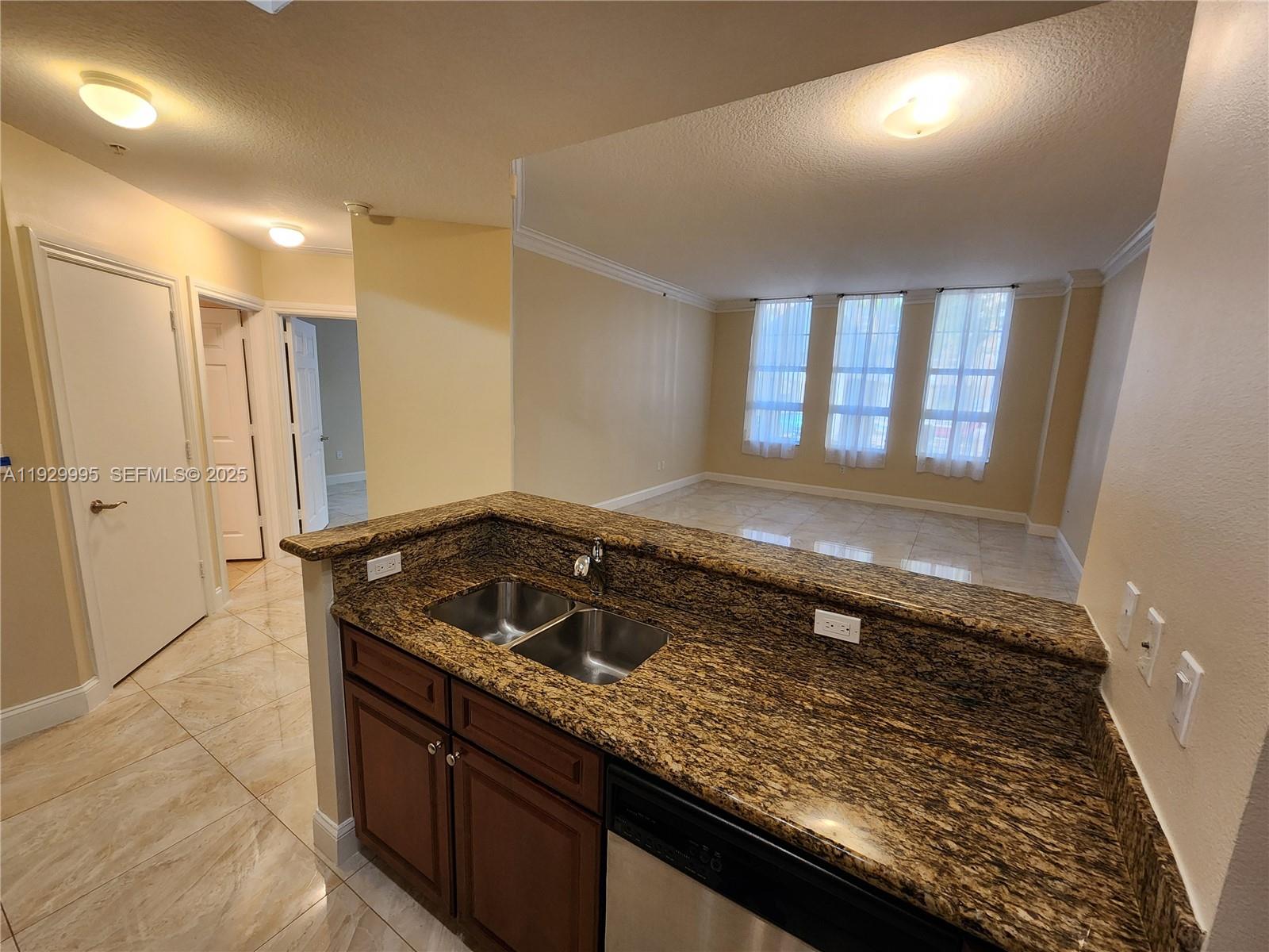 ALAQUA CONDO - Residential Lease