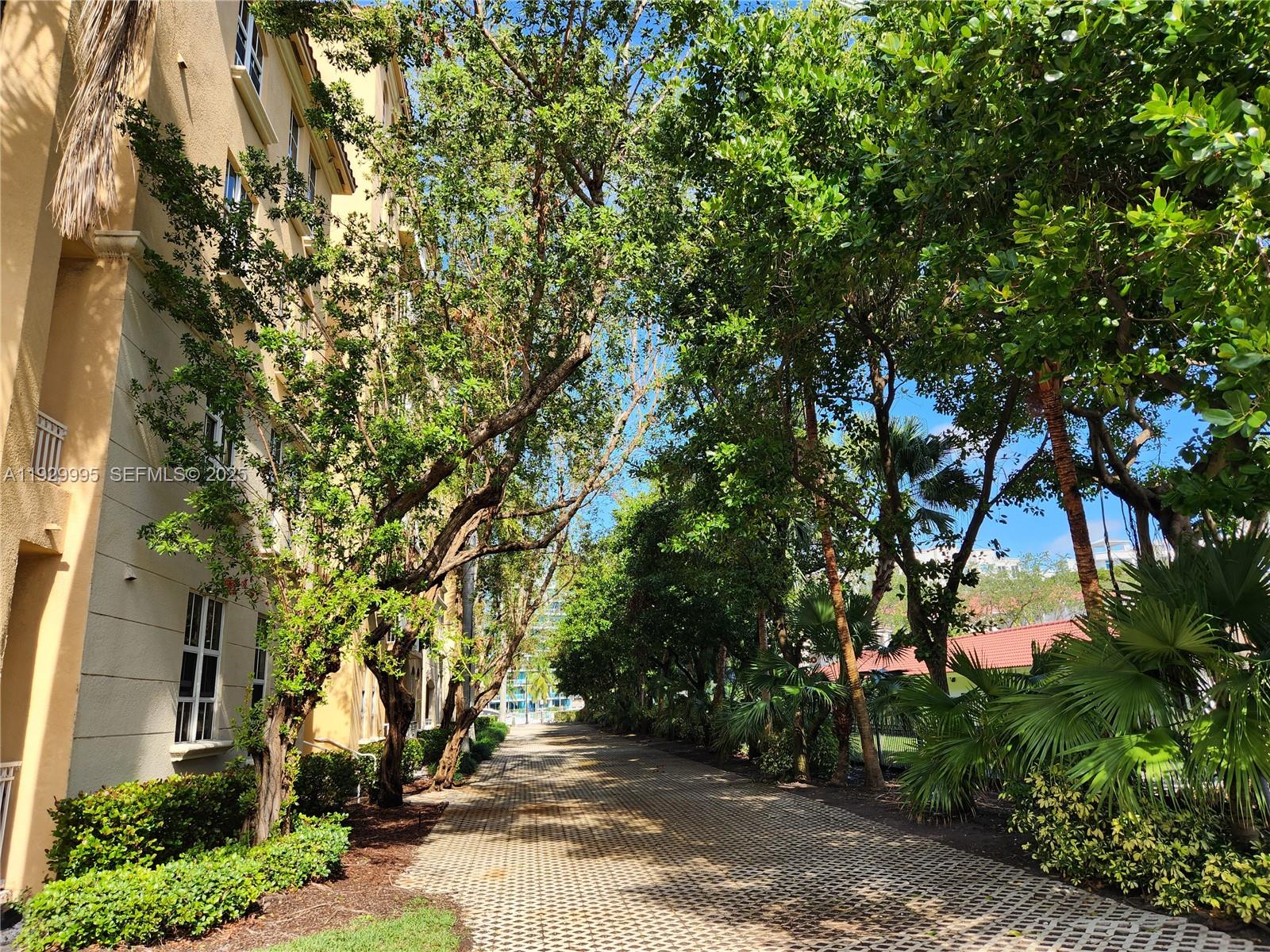 ALAQUA CONDO - Residential Lease