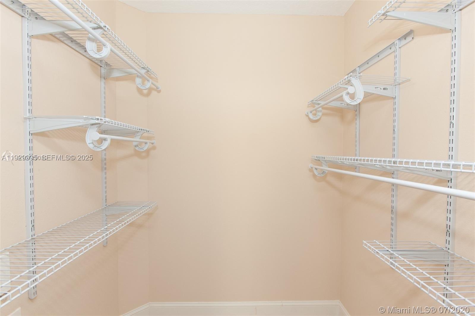 ALAQUA CONDO - Residential Lease