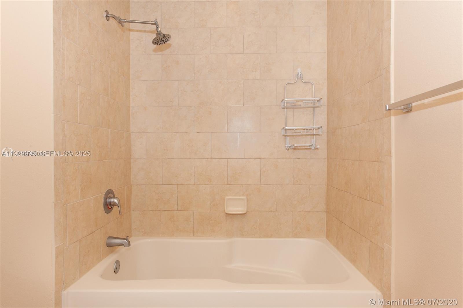 ALAQUA CONDO - Residential Lease