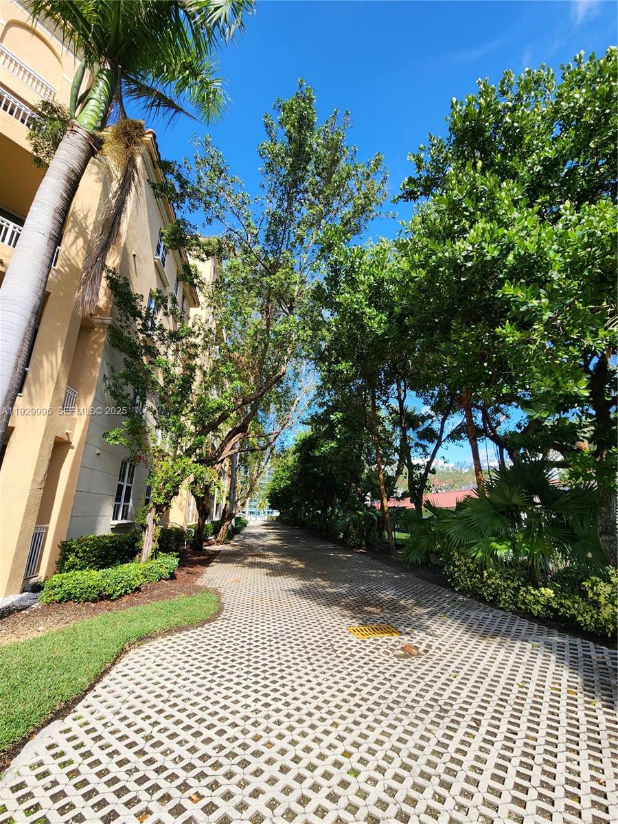 ALAQUA CONDO - Residential Lease