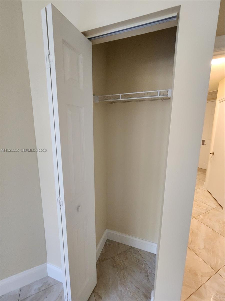 ALAQUA CONDO - Residential Lease