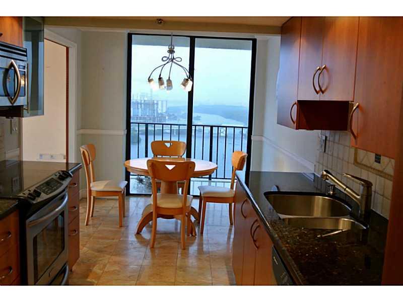 Winston Towers 700 - Residential Lease