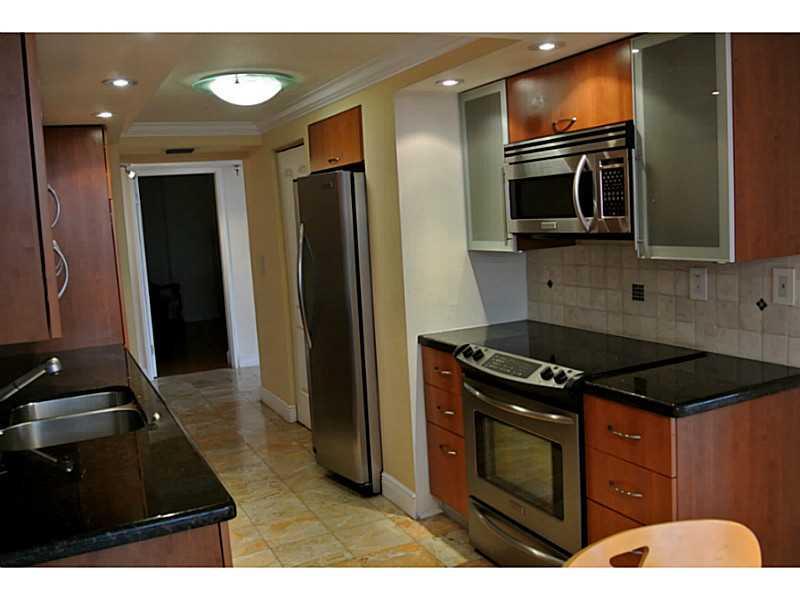 Winston Towers 700 - Residential Lease