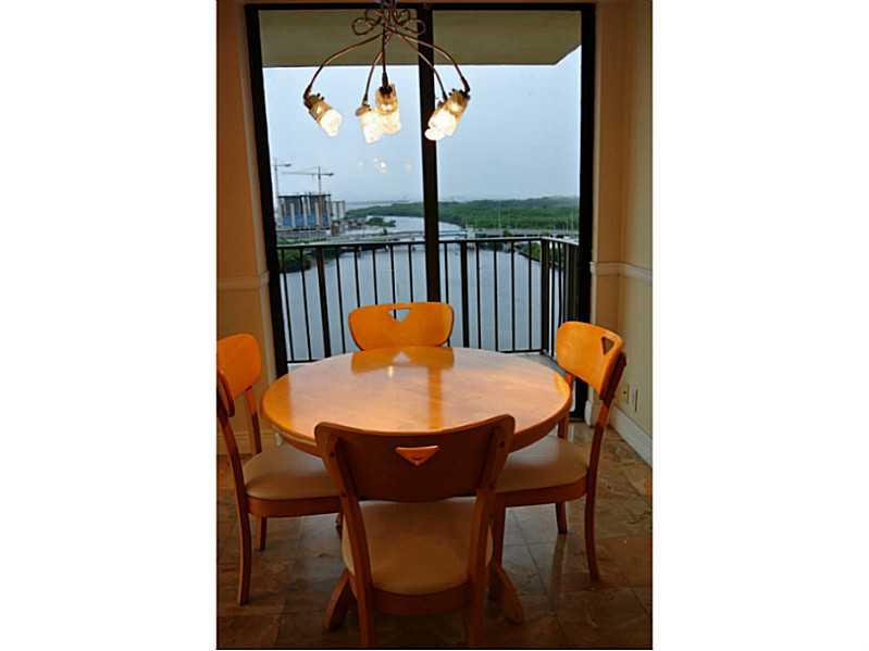 Winston Towers 700 - Residential Lease