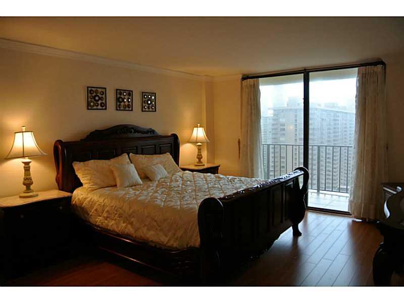 Winston Towers 700 - Residential Lease