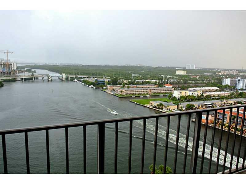 Winston Towers 700 - Residential Lease