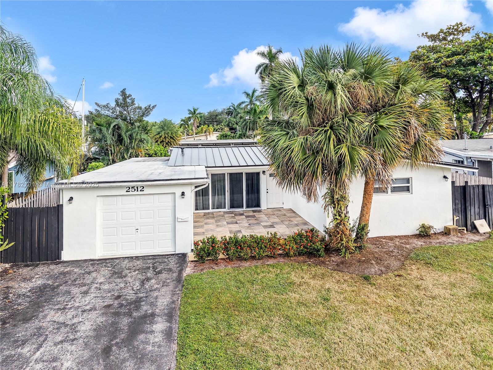 2512 Gulfstream Ln