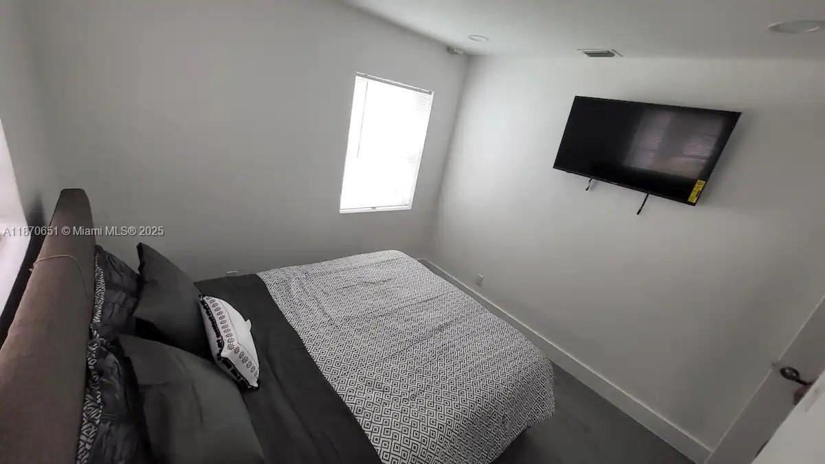 ATLANTIC SHORES DIXIE HIG - Residential Lease