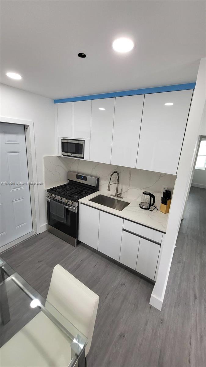 ATLANTIC SHORES DIXIE HIG - Residential Lease