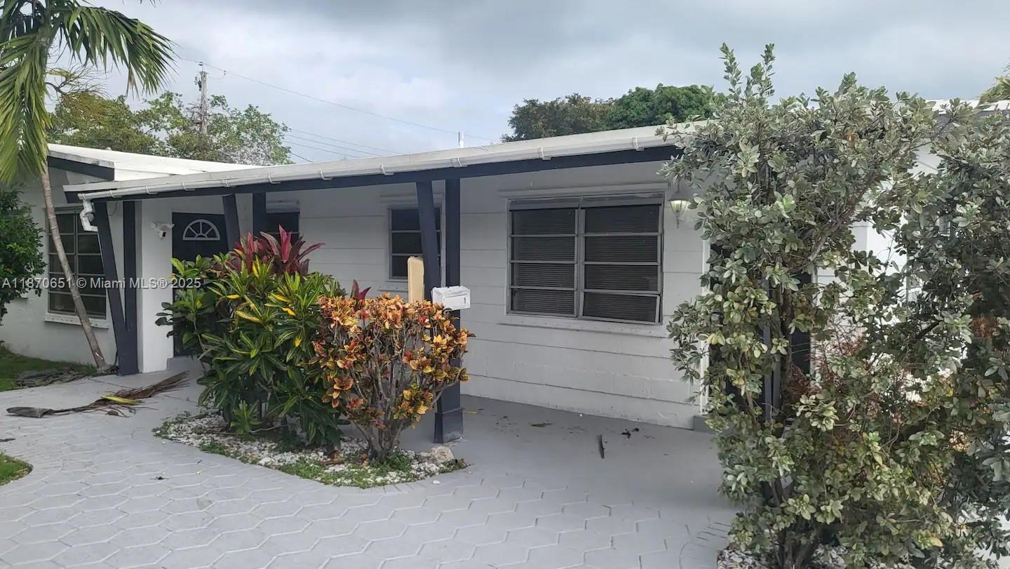 ATLANTIC SHORES DIXIE HIG - Residential Lease