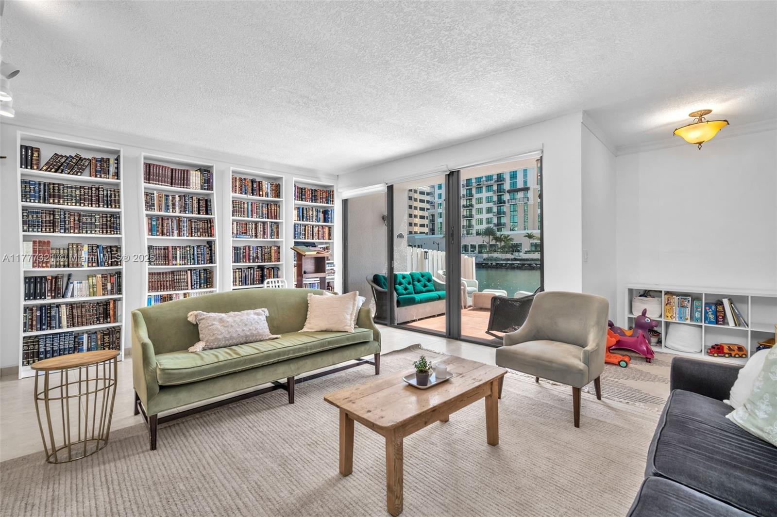 POINCIANA IS YT & RCQ CLU - Residential
