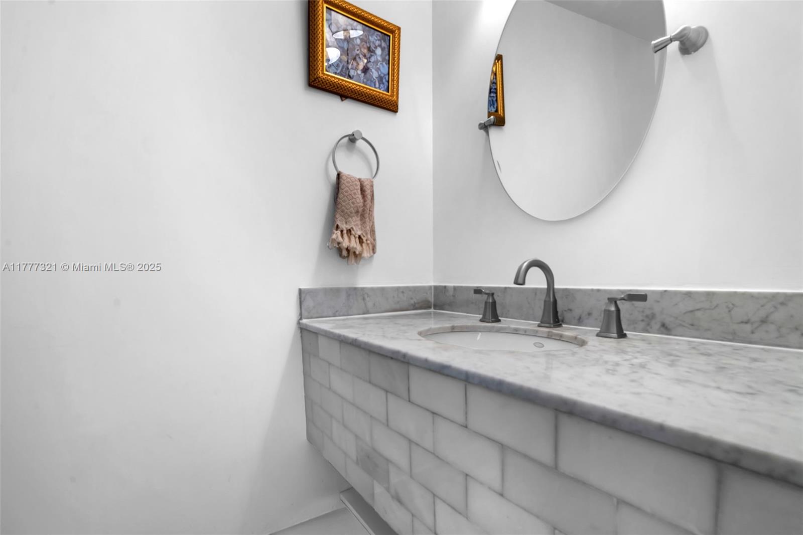 POINCIANA IS YT & RCQ CLU - Residential