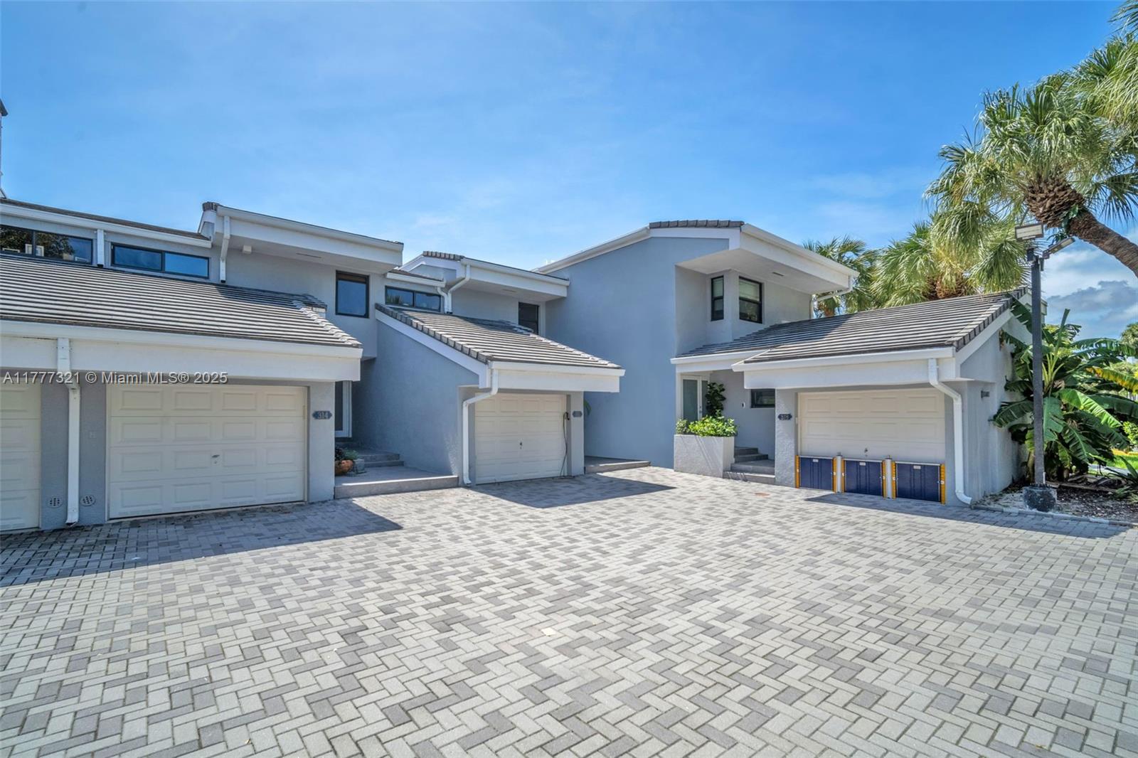 POINCIANA IS YT & RCQ CLU - Residential