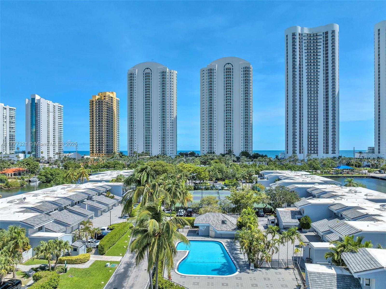 POINCIANA IS YT & RCQ CLU - Residential