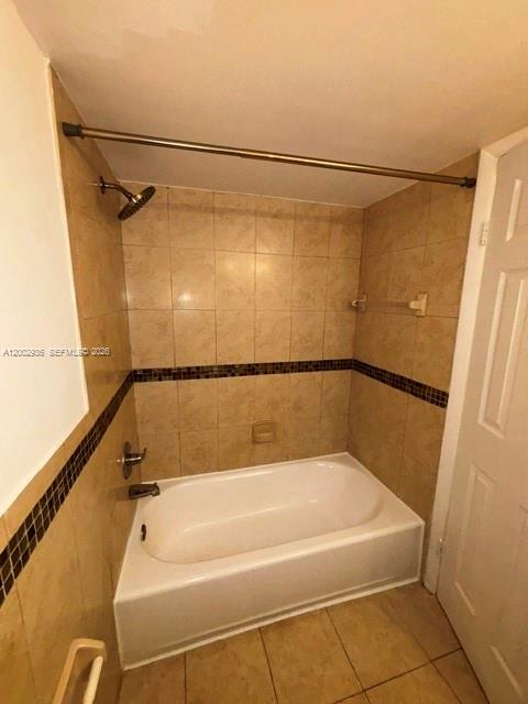 MIRAMAR CLUB CONDOMINIUM - Residential Lease